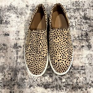 Report leopard sneakers